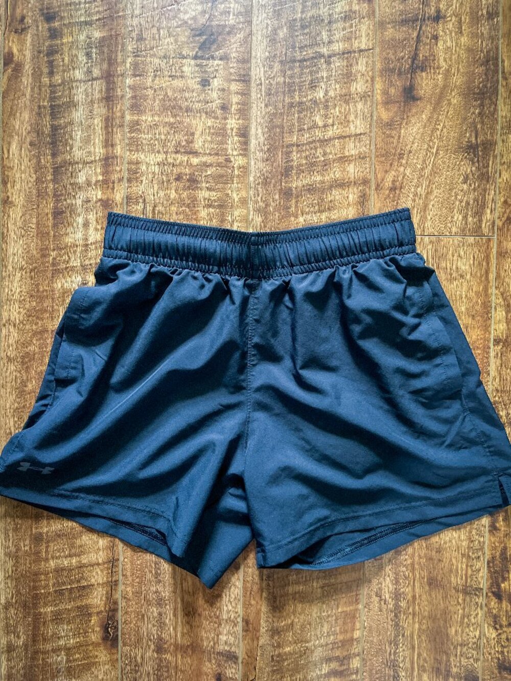 Under Armour Gym Shorts Size Medium
